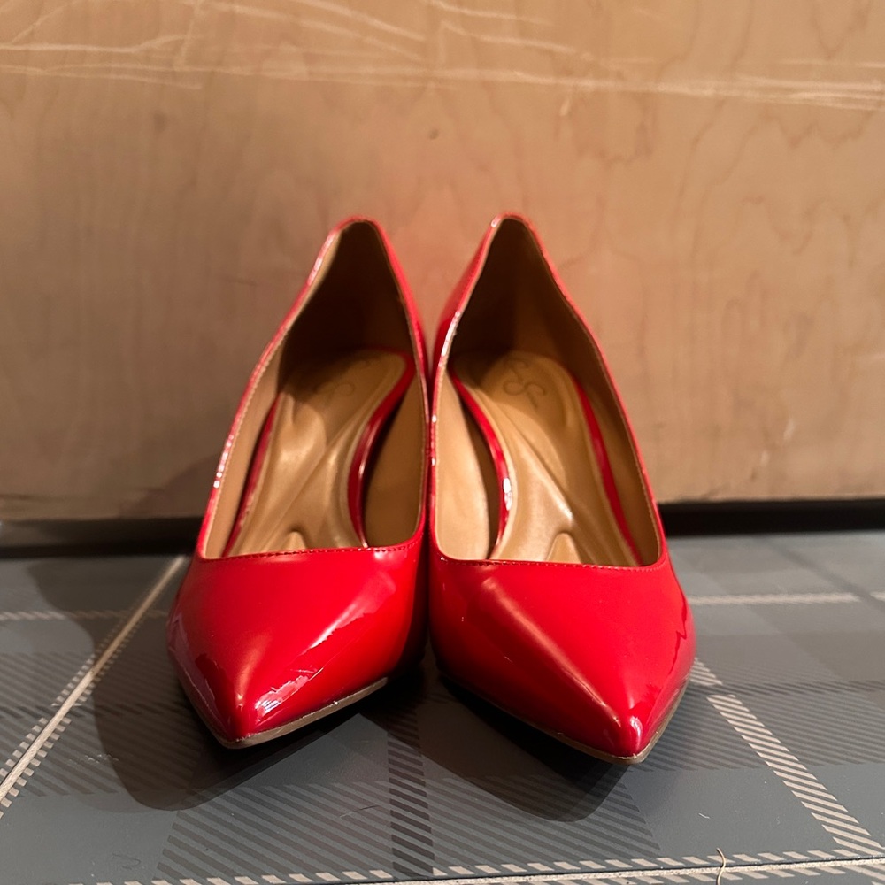 Jessica Simpson Nettles Red Patent Heels - Picture 5 of 10